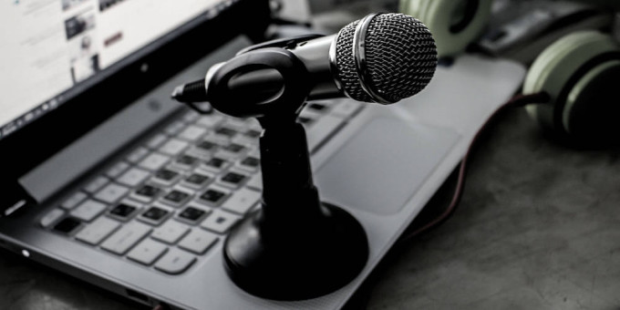 The Best Podcast Equipment for Any Budget - Best Equipment to Start a  Podcast