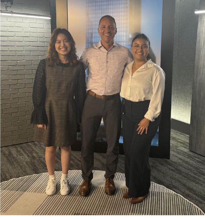 Analyst winners joined The Bid podcast host Oscar in the studio for a recording